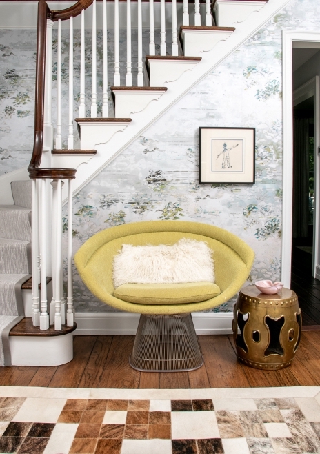 Funky fun foyer mixes old and new(er)
